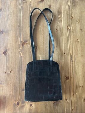 Vintage Black Croc-Embossed Shoulder Bag